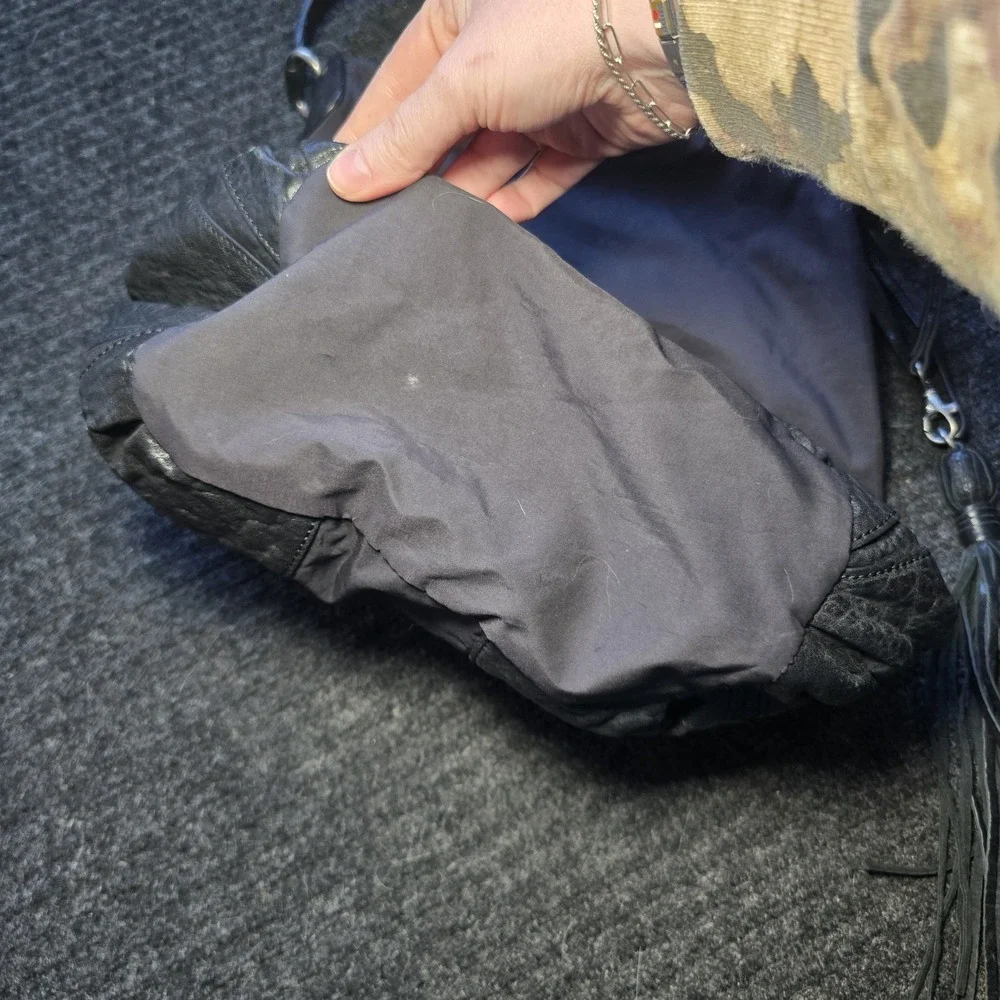 Rare Vtg JUICY Courture Studded Leather Grunge Goth Shoulder Tassel Y2k Turnlock - Picture 9 of 14